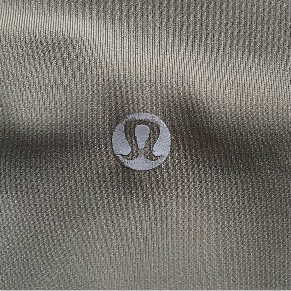 LULULEMON Minimalist Crop Mesh Leggings in Fatigue Green Size 4 - Picture 8 of 9